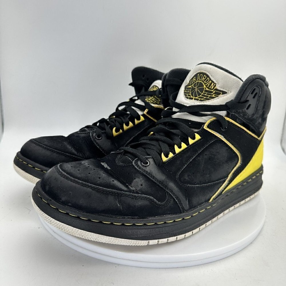 Nike Air Jordan Sixty Club Men Size 11.5 Shoes Black Yellow Mm Silver 535790 050